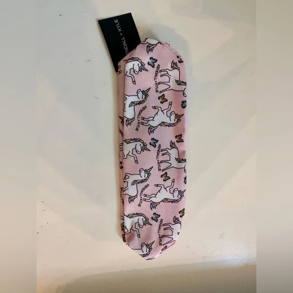 Kendall & Kylie - Unicorn Print Multi Use Zipper Pouch - BNWT! - Image 3