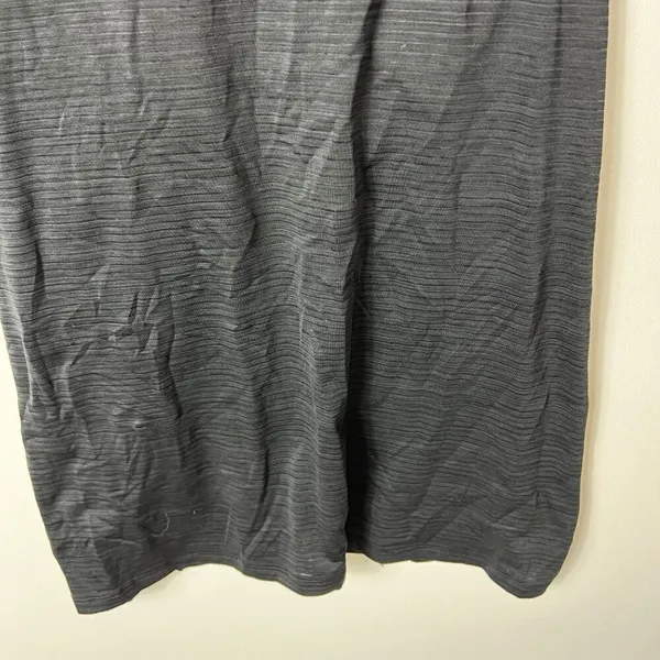 Athleta black‎ racer back tank top women’s size small - Image 3