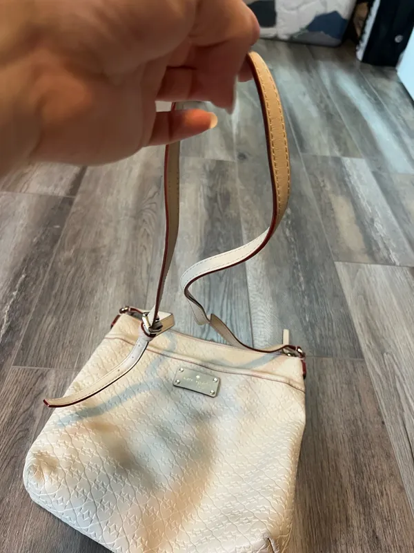 Kate Spade Cream Crossbody Bag - Image 10
