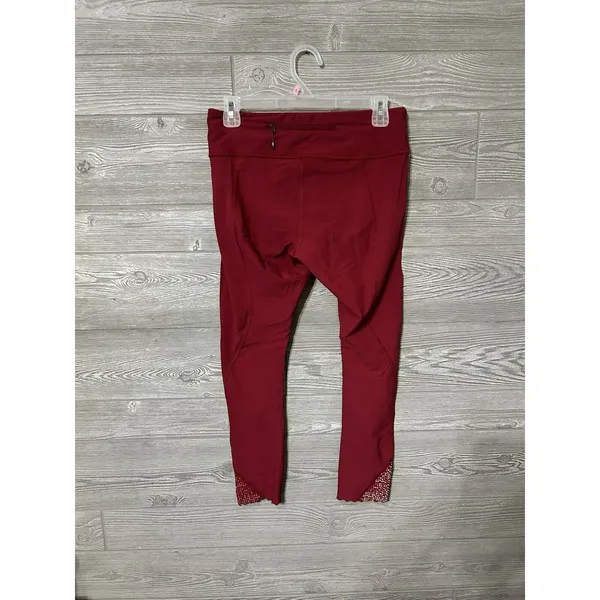 Lululemon Tight Stuff Tight II Reflective Luxtreme Size 8 Ruby Red RUBR‎ 05014 - Image 2