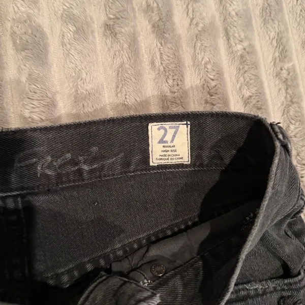 We The Free‎ Free People High Rise Button Fly Distressed Straight Leg Jeans 27 - Image 5