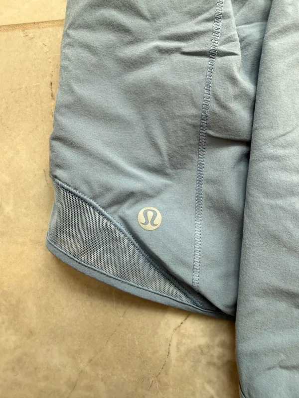 Lululemon Hotty Hot High-Rise Shorts 2.5" - Image 5