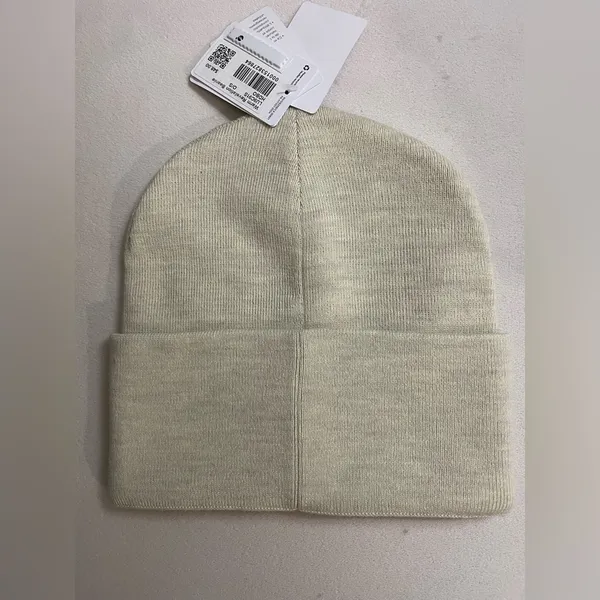 Lululemon NWT Warm Revelation Beanie Merino Wool Blend Heathered Bone Color - Image 6