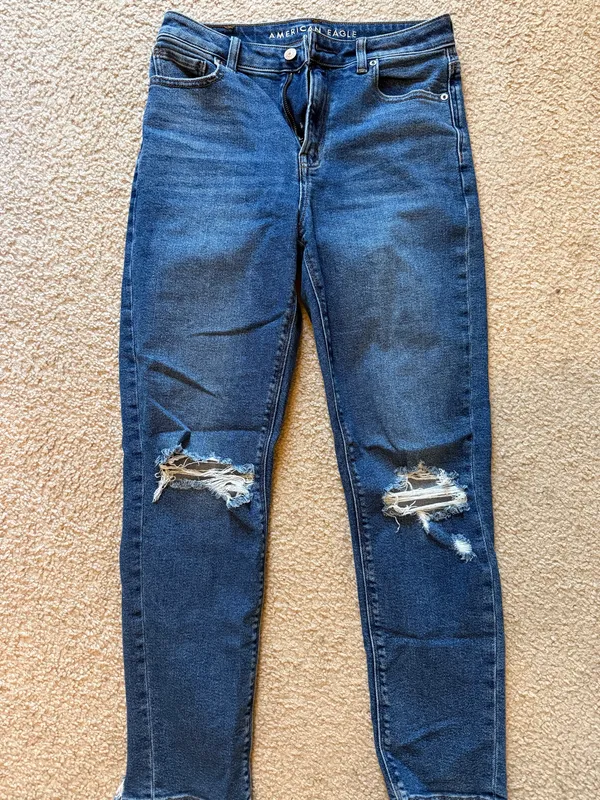 American Eagle Mom Jean - Image 2