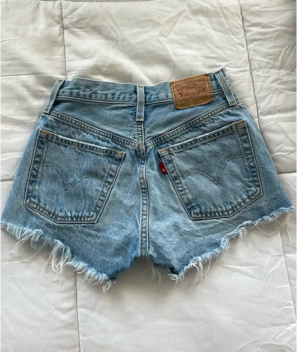 Levi’s 501 Shorts - Image 2