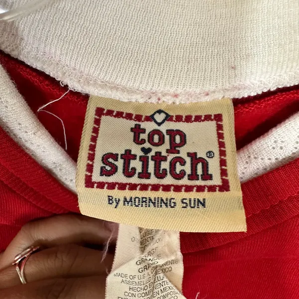 VTG Top Stitch Morning Sun Large Red‎ Collared Sweater Holiday Christmas Penguin - Image 5
