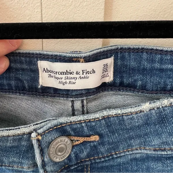 Abercrombie & Fitch NWT Women’s Super‎ Skinny Ankle High Rise Jeans Size 20 Long - Image 2