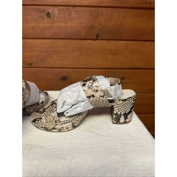 Anne Klein faux leather snakeskin block heel sandals Sz 7.5 NIB - Image 5