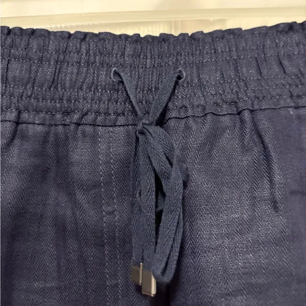 *J. Crew Women's Navy 100% Linen Size Small Summer Shorts - Image 5