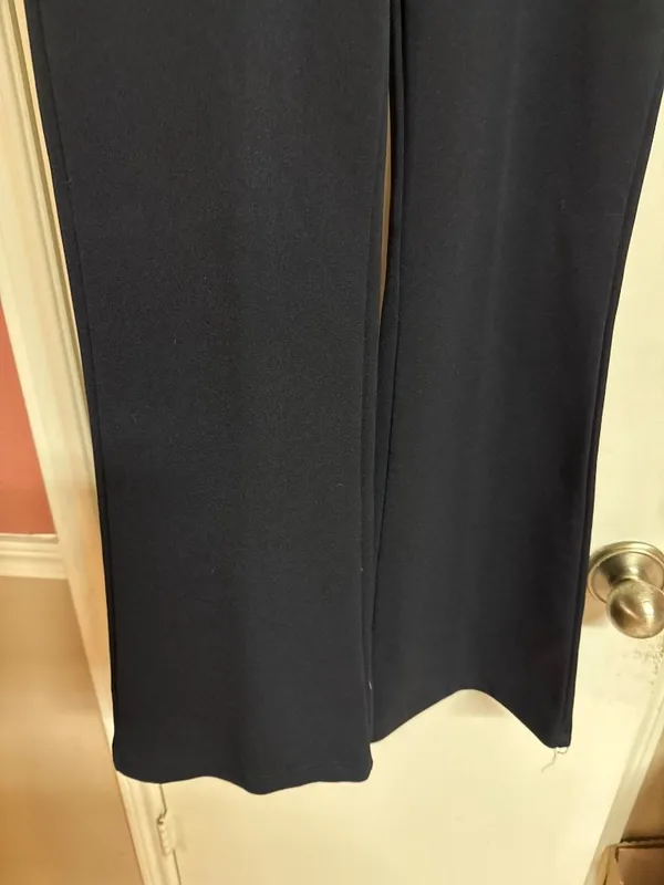 No Boundaries Black Wide-Leg Pants With Back Zipper Closure Stretch Fabric And High-Waisted Fi - Image 3