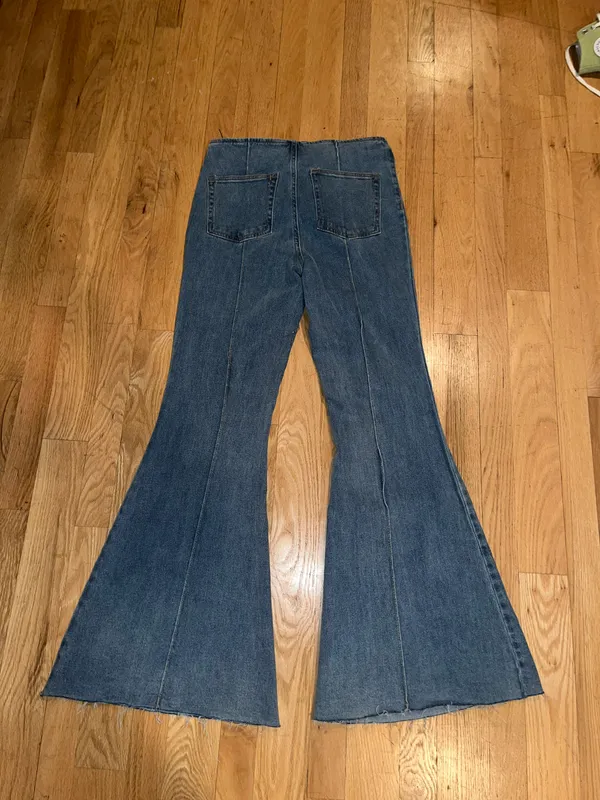 Lace-Up Denim Flare Jeans + 🆓🎁 - Image 5