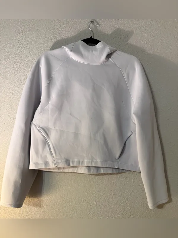 Lululemon AirWrap Modal Pullover Hoodie
Alpine White - Image 7