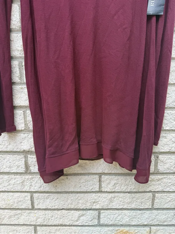 a.n.a Long-Sleeve V-Neck Top in Wine Burgundy - Image 2