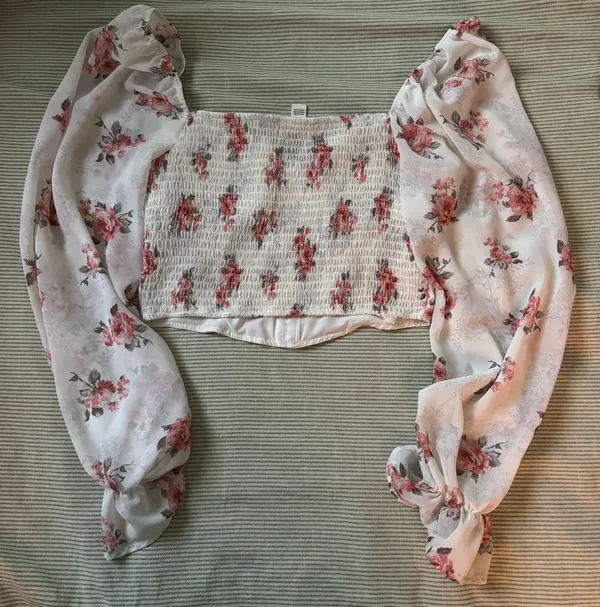 Boutique Top White Size M - Image 3