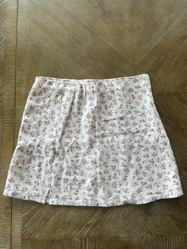American Eagle Mini Skirt - Image 4