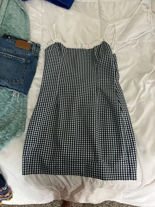 Zara medium dress - Image 2