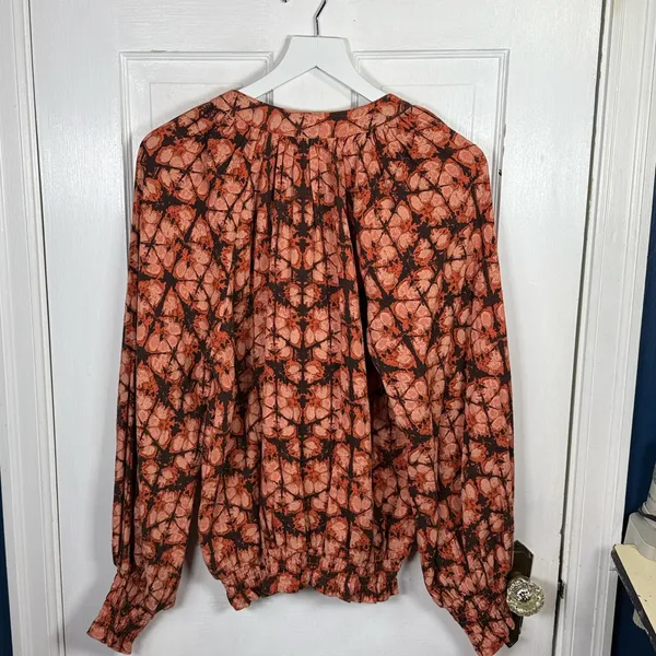 Anthropologie Porridge Peasant Blouse Top Smocked waistband Cuffs Tie W2056 Sz M - Image 9