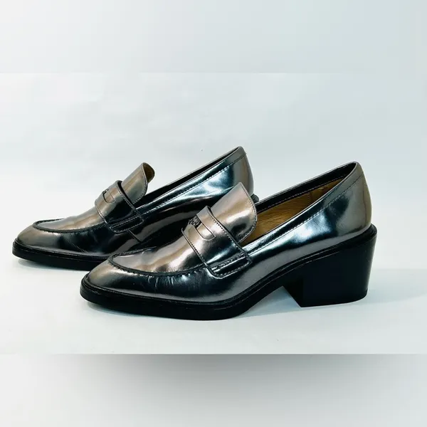 Coach Heath Block Heel Penny Loafer Mirror Metallic Leather size 9 EUC - Image 9