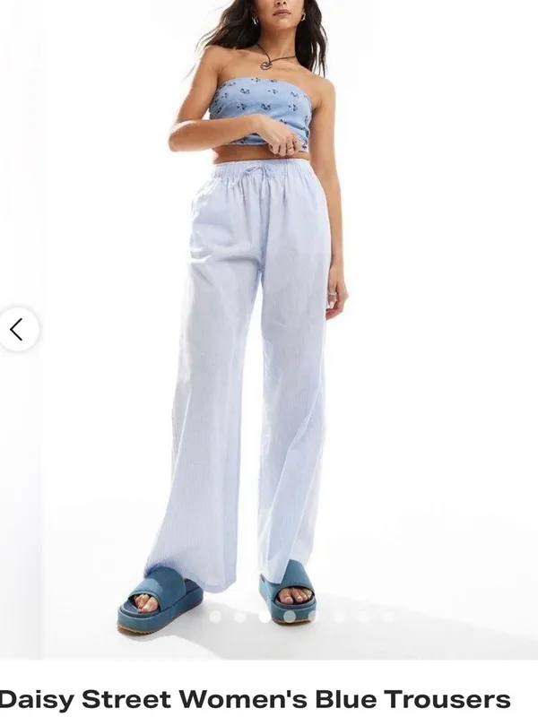 Daisy Street Women's Light Blue Striped Wide-Leg Trousers - Image 9