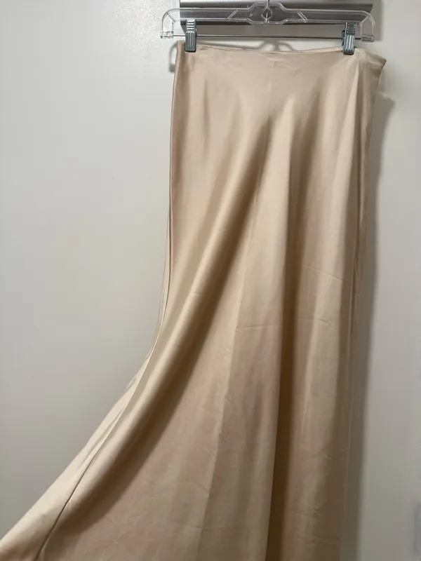 Abercrombie & Fitch satin midi skirt - Image 3
