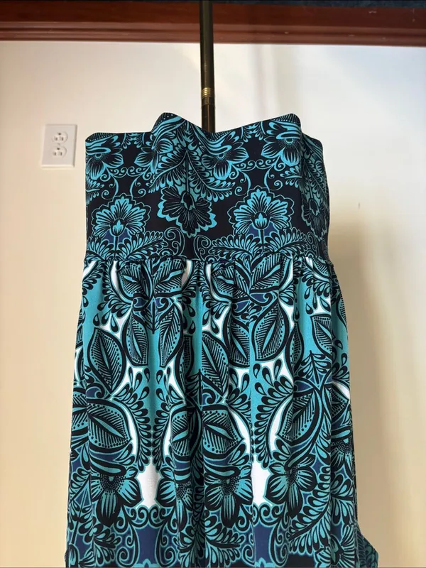 Liz Claiborne Teal and Black Halter Tunic - Image 5