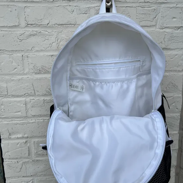 Lululemon All Hours Backpack - Image 8