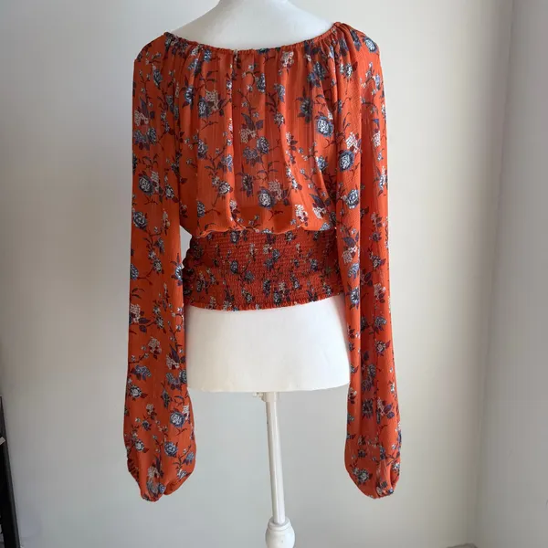 Free People Orange and Blue Floral Cinched V-Neck Longsleeve Blouse Size M - Image 4