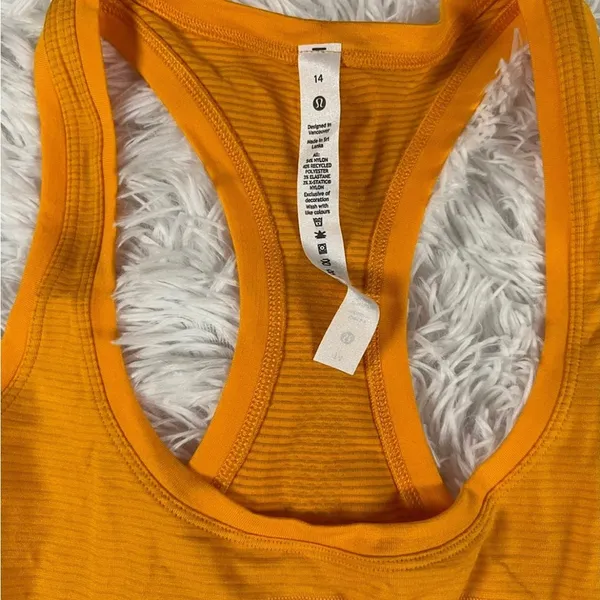 Lululemon NWT  swiftly tank top size 14 - Image 4