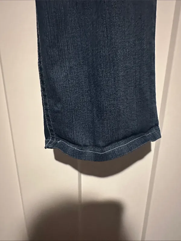 Buckle Black dark wash boot cut blue jeans - Image 9