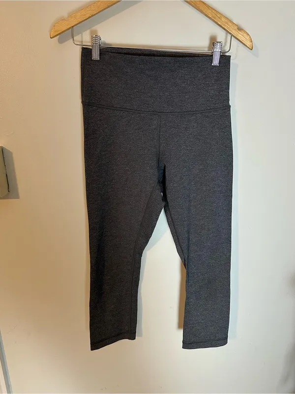 Lululemon wunder under crop leggings grey 8 - Image 2