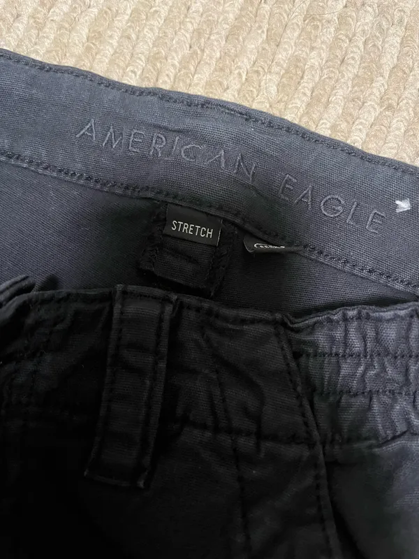 American Eagle Black Cargo Pants - Image 3