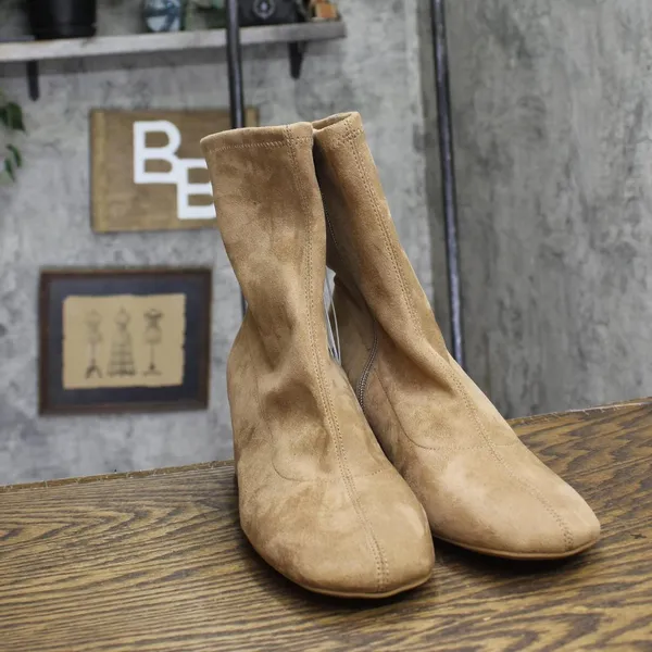 NWT A New Day Womens Dolly Ankle Boots 88098504 Tan Brown 10M - Image 4
