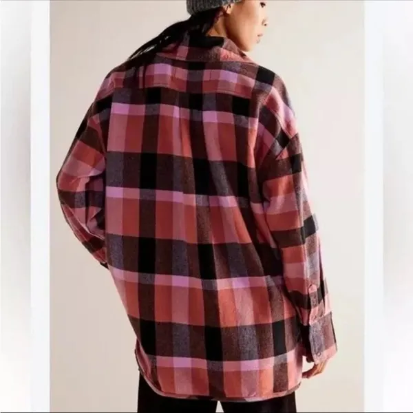 New Izzy Cargo Shirt checkered pink black Free People szS flannel plaid … - Image 2