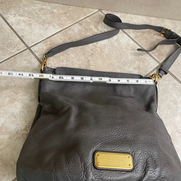 Marc by Marc Jacobs Classic Q hillier‎ cowhide pebbled Leather Crossbody Hobo - Image 4