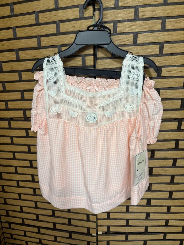 Lee pink and white sleep shirt set size small - Image 2