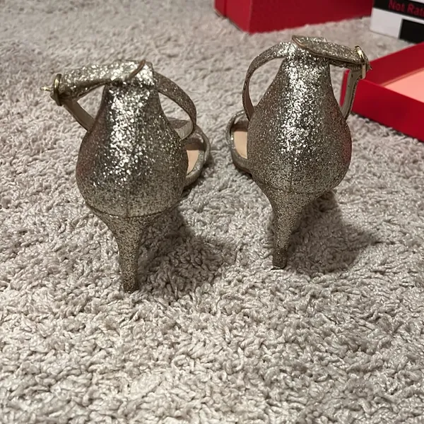 heels - Image 3
