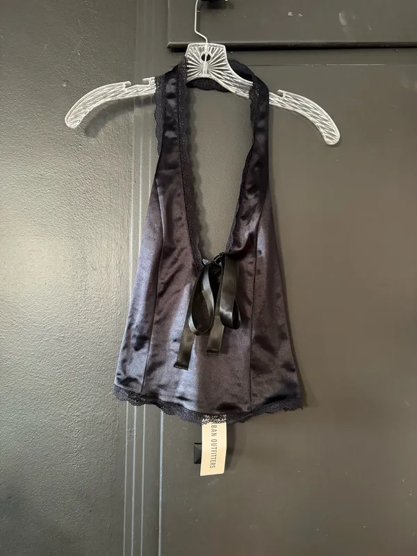Kimchi Blue Top Urban Outfitters - Image 2