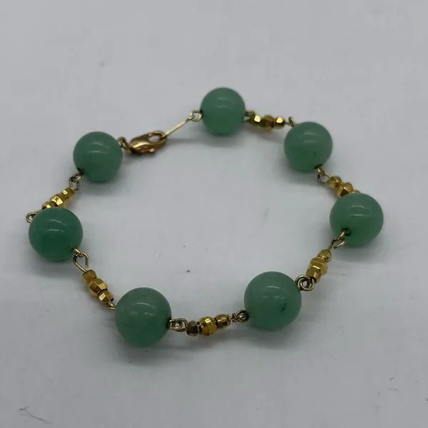 Jade Bracelet with Gold plated chain Green - Image 3