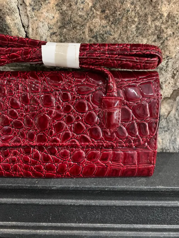 Croc Print Wallet Crossbody Women's Dark Red - Image 4