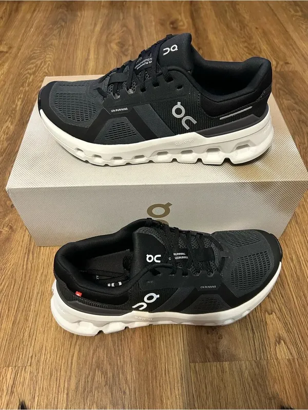 ON CLOUDRUNNER black athletic training running shoes sneakers women’s 7 new - Image 8
