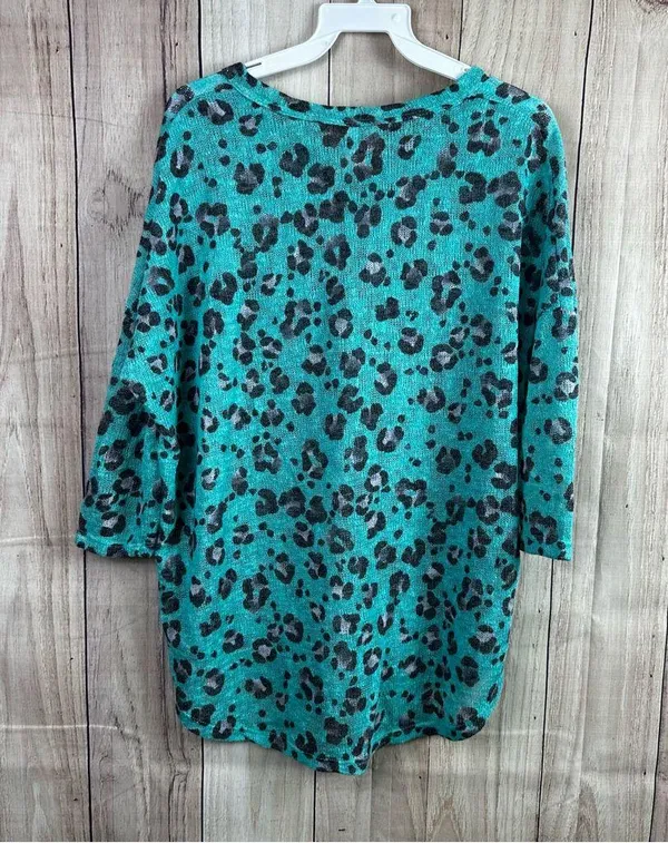 Watermelon Leopard Print Teal Button - Image 5
