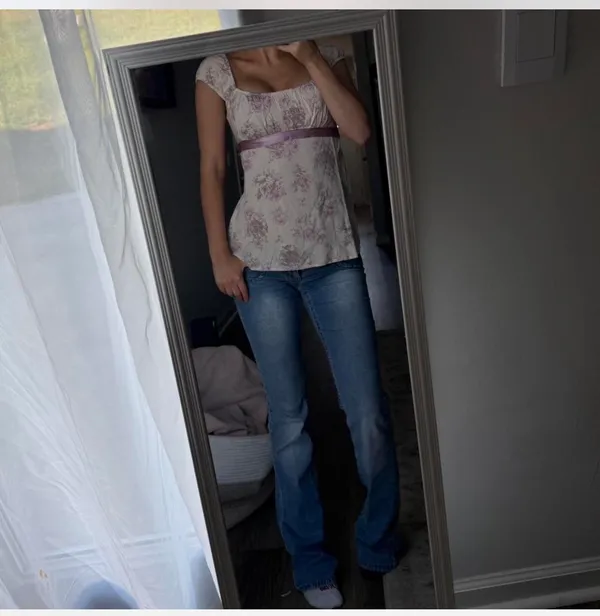 NWT Hollister Baby Doll Top With Tie Back Ribbon - Image 4