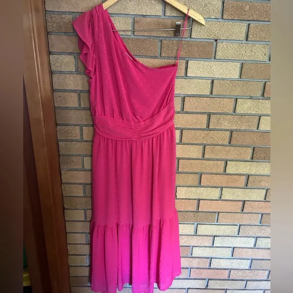 Chelsea28 Pink Polka Dot One Shoulder Flowy Midi Dress Women’s Size Small NWOT - Image 2