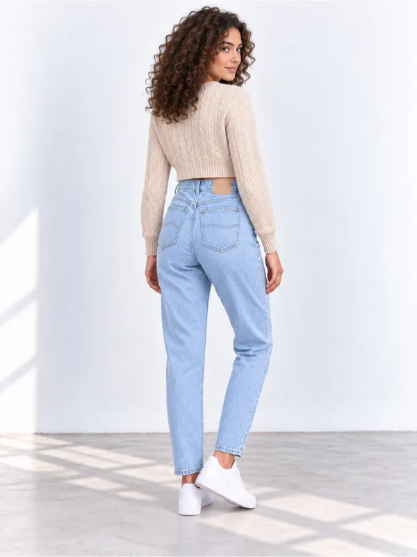 Vintage Lee Women’s High-Rise Mom Jeans Light Wash Tapered Leg 27x32 - Image 9