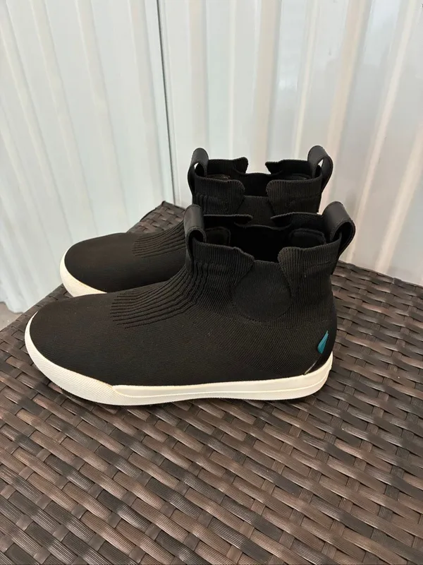 Vessi weekend, Chelsea, waterproof knit sneaker boots women’s size 9 - Image 5