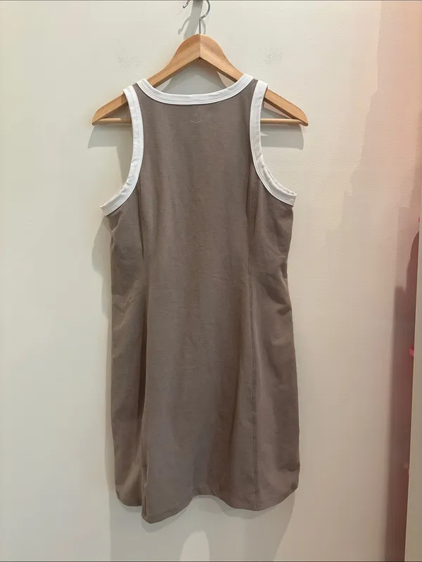 Beyond Yoga Dress Spacedye Outlines Athletic Tan Size Large - Image 3