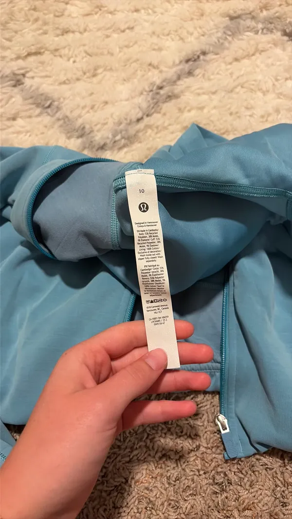 Lululemon Softstreme Full-Zip Hoodie - Image 3