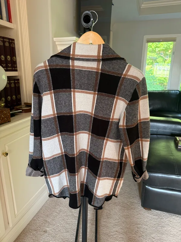 Women's Plaid Flannel Shacket Gray Size M - Image 2