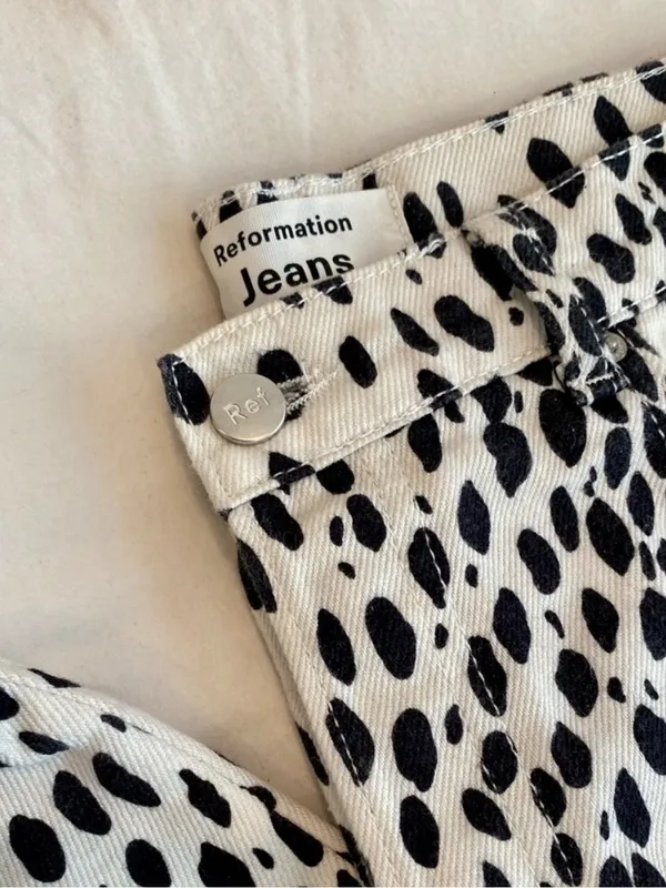 Reformation Cynthia Cheetah High Rise Straight Long Jeans | Size 30 - Image 7