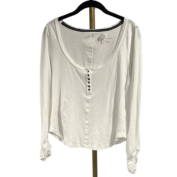 Anthropologie Pilcro White Long Sleeve Henley top - Image 2